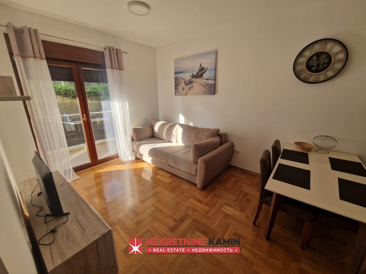 One-Bedroom Apartment for Long-Term Rent, Bečići, Budva